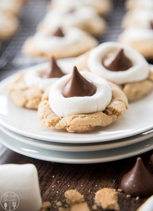 Hershey-Kiss-Smore-Christmas-Cookies